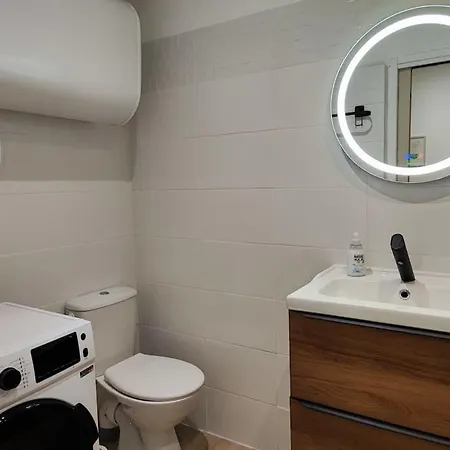 Jardin Entre Cite Et Bastide * Carcassonne