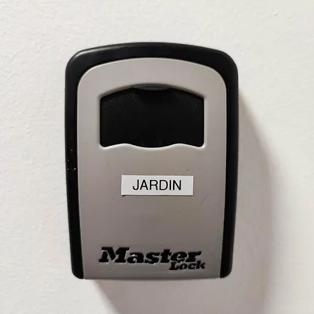 Jardin Entre Cite Et Bastide * Carcassonne